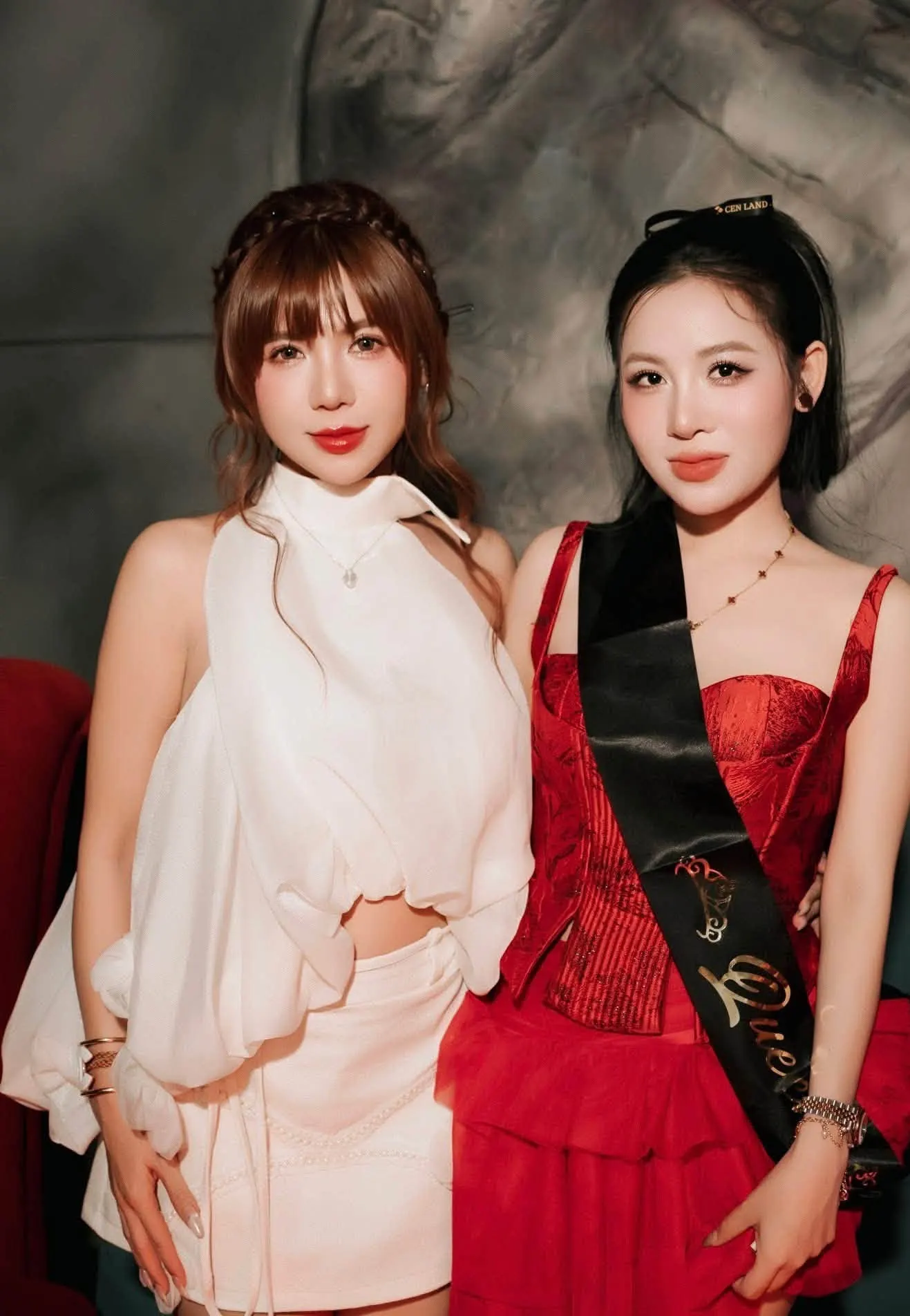 Khách trong đêm chủ đề của Xính Lounge
